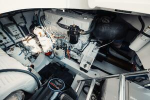 DOG HOUSE 40ft F amp S Yacht For Sale