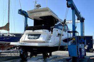 42FT (12.8M) GALEON Worth Avenue Yachts