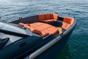 44ft Lekker Yacht For Sale