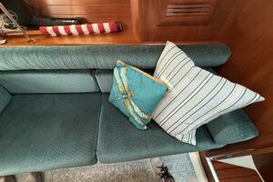 36ft Beneteau Yacht For Sale