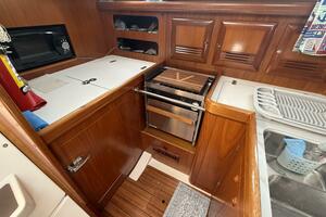 36ft Beneteau Yacht For Sale