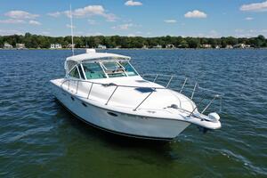 31ft Tiara Yachts Yacht For Sale