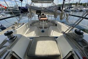 Lyoness 37ft Hunter Yacht For Sale