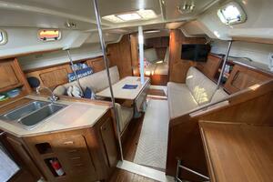 Lyoness 37ft Hunter Yacht For Sale