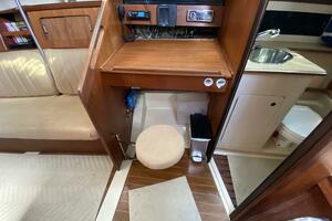 Lyoness 37ft Hunter Yacht For Sale