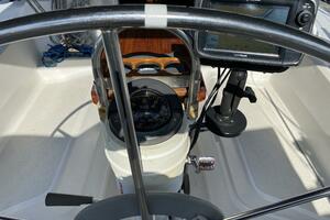 Lyoness 37ft Hunter Yacht For Sale