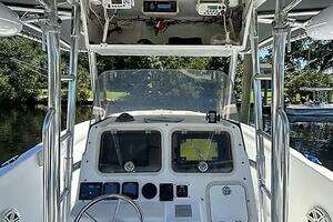 2000 Century 3100 Center Console thumbnail 6
