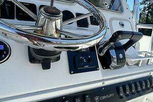 2000 Century 3100 Center Console thumbnail 15