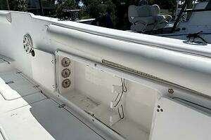 2000 Century 3100 Center Console thumbnail 17