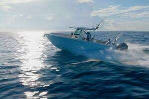2025 Sailfish 312 Center Console thumbnail 6