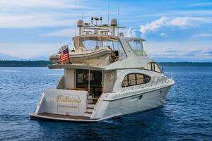 2001 Hatteras Cockpit Motoryacht thumbnail 28