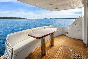 2001 Hatteras Cockpit Motoryacht thumbnail 23