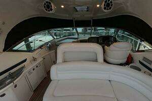 2006 Sea Ray 44 Sundancer thumbnail 6
