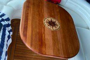 2006 Sea Ray 44 Sundancer thumbnail 9