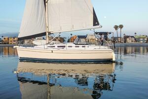 Plan Sea  38ft Hunter Yacht For Sale