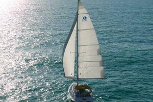 Plan Sea  38ft Hunter Yacht For Sale