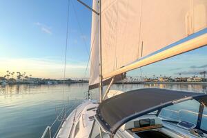 Plan Sea  38ft Hunter Yacht For Sale