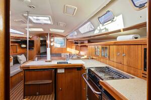 Plan Sea  38ft Hunter Yacht For Sale