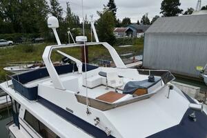 Qui Si Sana 52ft Jefferson Yacht For Sale
