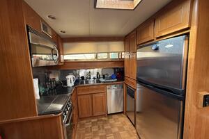 Qui Si Sana 52ft Jefferson Yacht For Sale