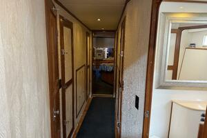 Qui Si Sana 52ft Jefferson Yacht For Sale