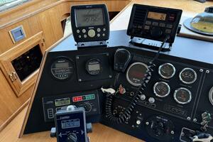 Qui Si Sana 52ft Jefferson Yacht For Sale