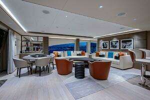 2020 Majesty Yachts 140 thumbnail 25