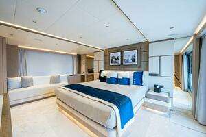 2020 Majesty Yachts 140 thumbnail 41