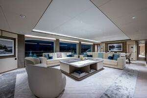 2020 Majesty Yachts 140 thumbnail 26
