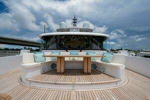 2020 Majesty Yachts 140 thumbnail 15
