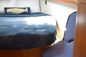 2016 Catalina 445 thumbnail 10
