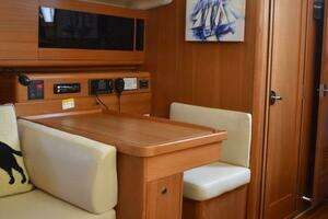 2016 Catalina 445 thumbnail 16