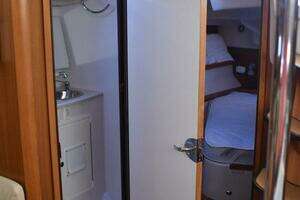 2016 Catalina 445 thumbnail 23