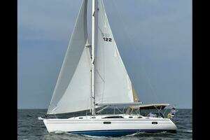 2016 Catalina 445 thumbnail 5