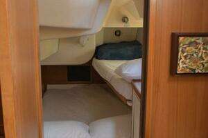 2016 Catalina 445 thumbnail 31