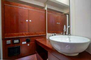 2013 Hanse 575 thumbnail 22