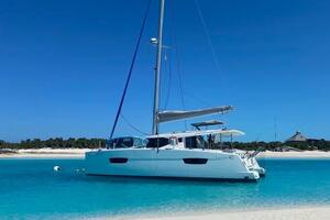 38ft Fountaine Pajot Yacht For Sale