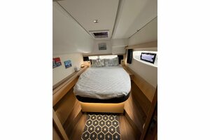 38ft Fountaine Pajot Yacht For Sale