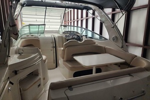 Clean Getaway 31ft Chaparral Yacht For Sale