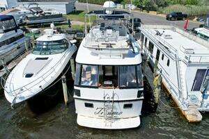 1974 Hatteras Motor Yacht thumbnail 13