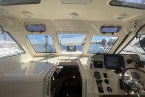 Summer Wine 30ft Mainship Yacht For Sale