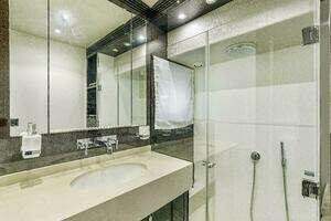 2014 Sunseeker Predator thumbnail 20