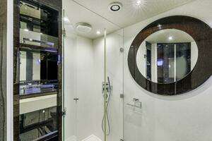 2014 Sunseeker Predator thumbnail 23