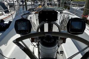 Sky Catcher 34ft Hunter Yacht For Sale