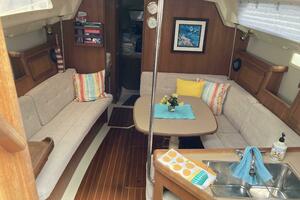 Sky Catcher 34ft Hunter Yacht For Sale