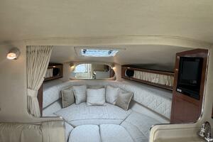 28ft Sea Ray Yacht For Sale