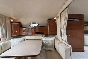 28ft Sea Ray Yacht For Sale
