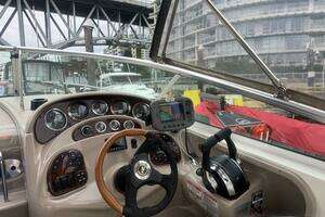 2002 Sea Ray 280 Sundancer thumbnail 9