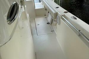 24ft Cobia Yacht For Sale