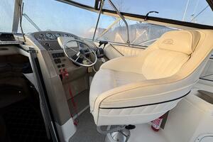 Next Weekend  32ft Bayliner Yacht For Sale